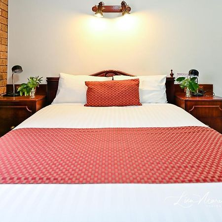 Narrandera Club Motor Inn Dış mekan fotoğraf