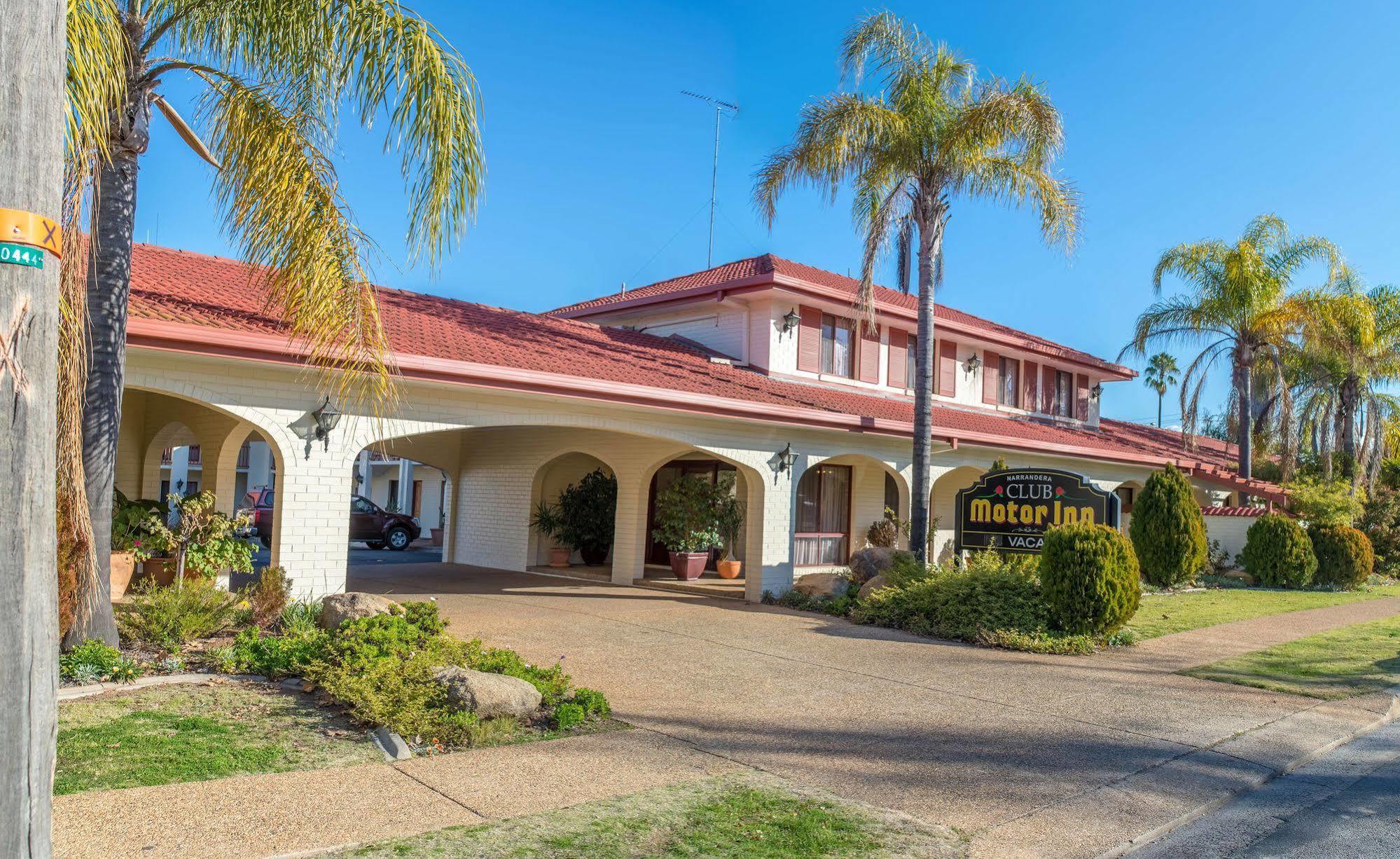 Narrandera Club Motor Inn Dış mekan fotoğraf